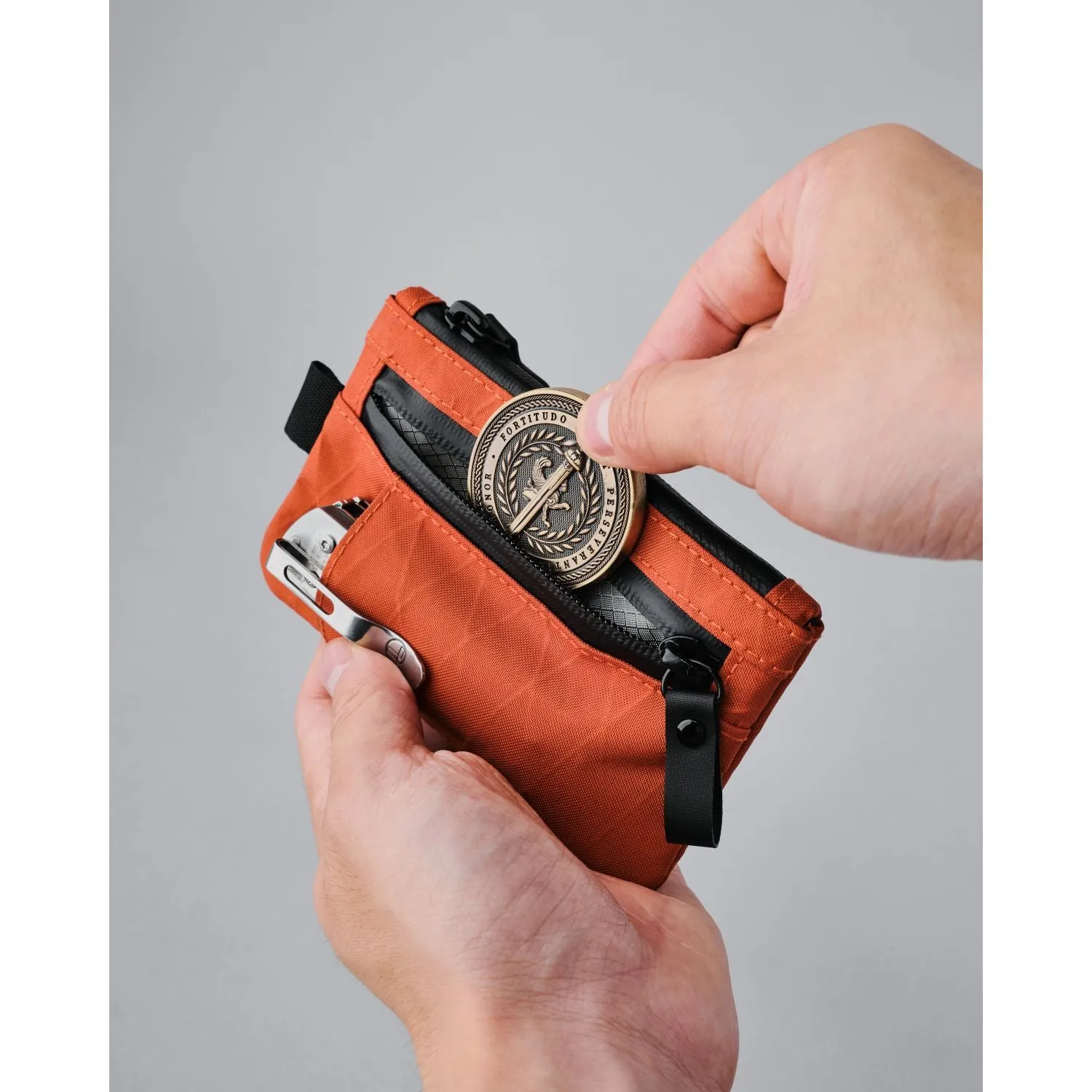 ALPAKA Zip Pouch Pro