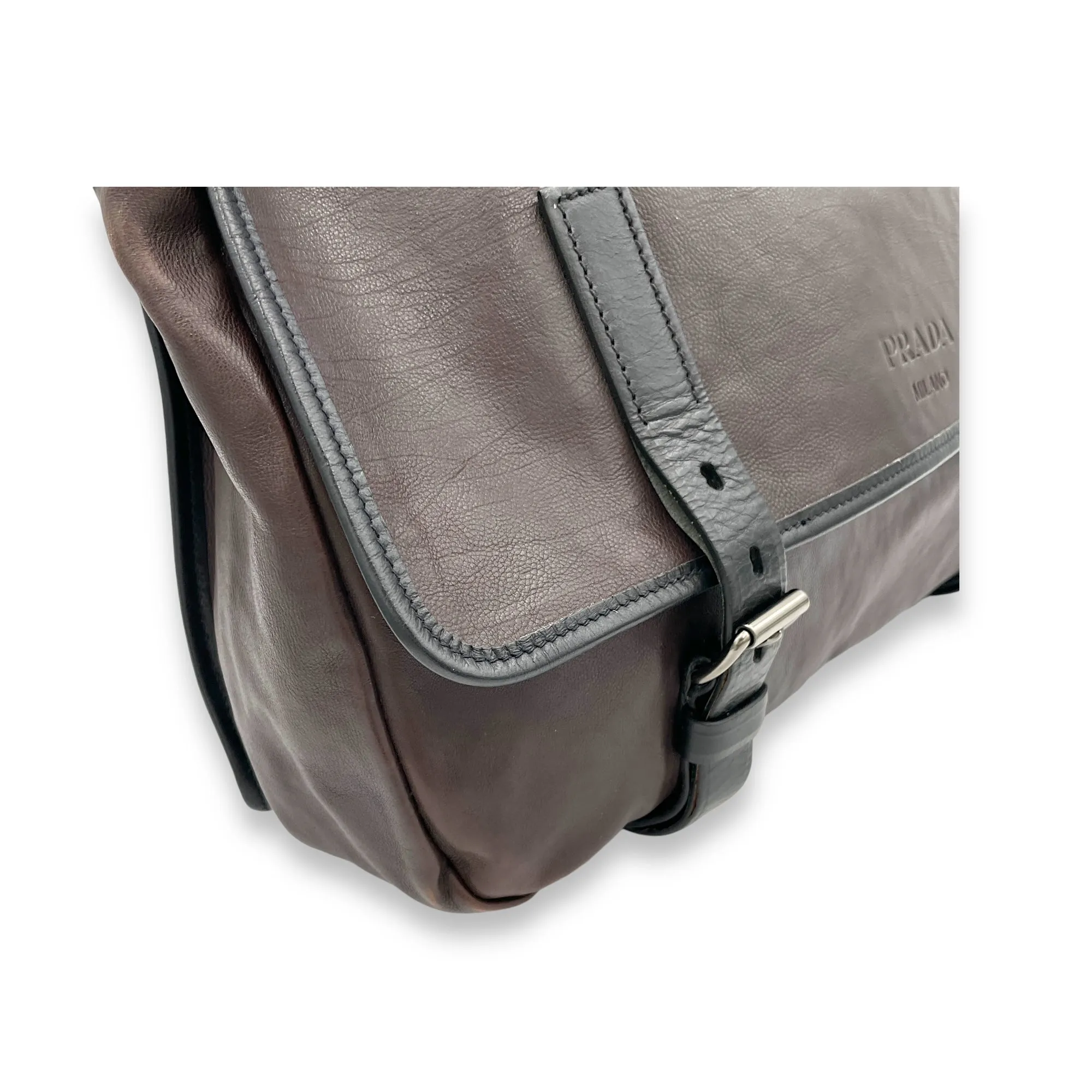 Messenger Brown in Calfskin, Silver hardware