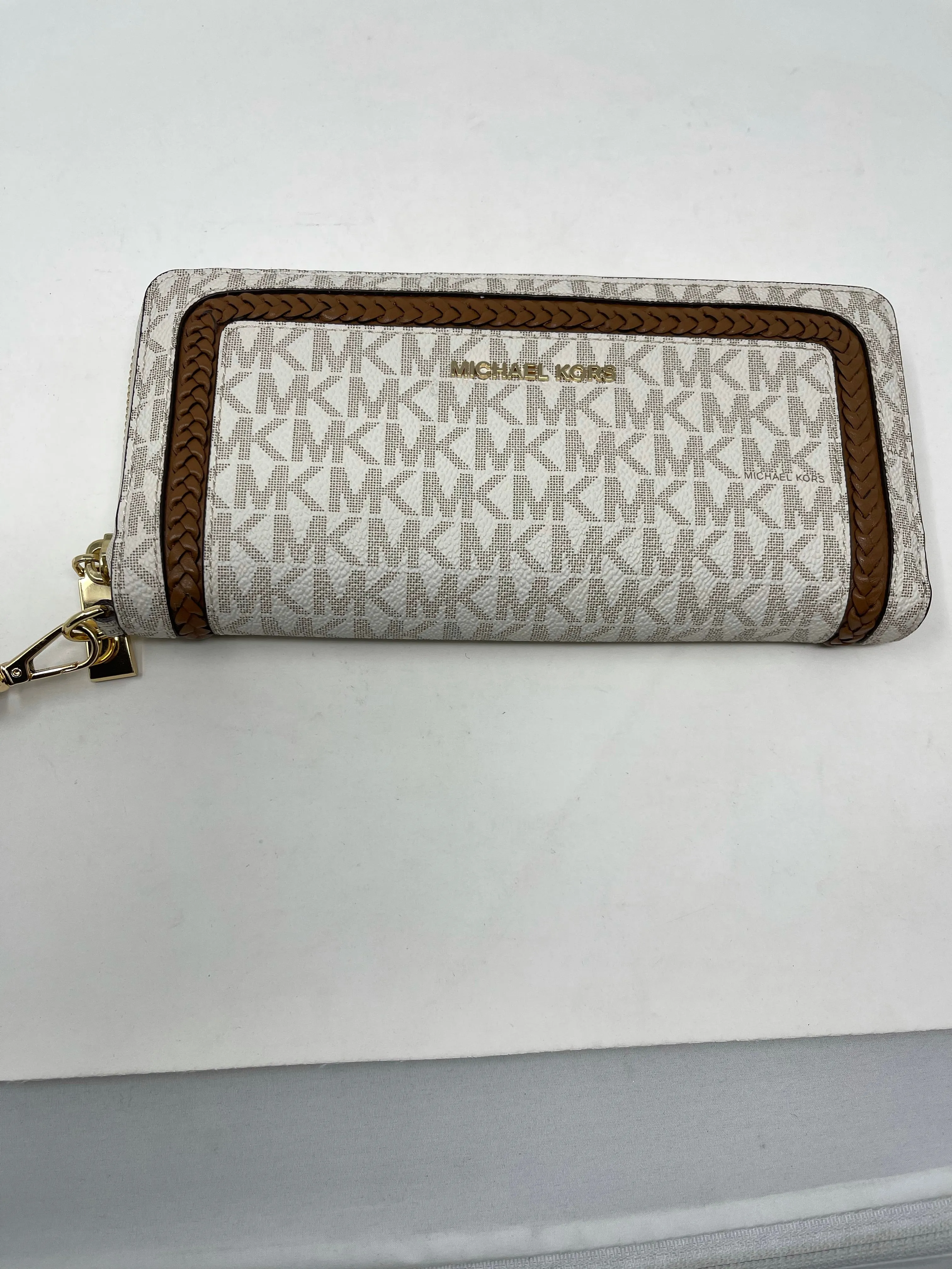 Michael Kors Wallet/Wristlet!