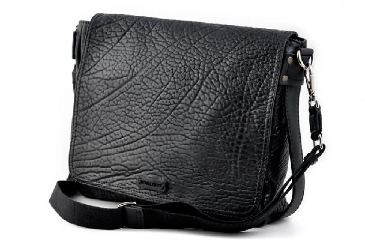 The Treviglio Buffalo Leather Messenger Bag - Onyx Black